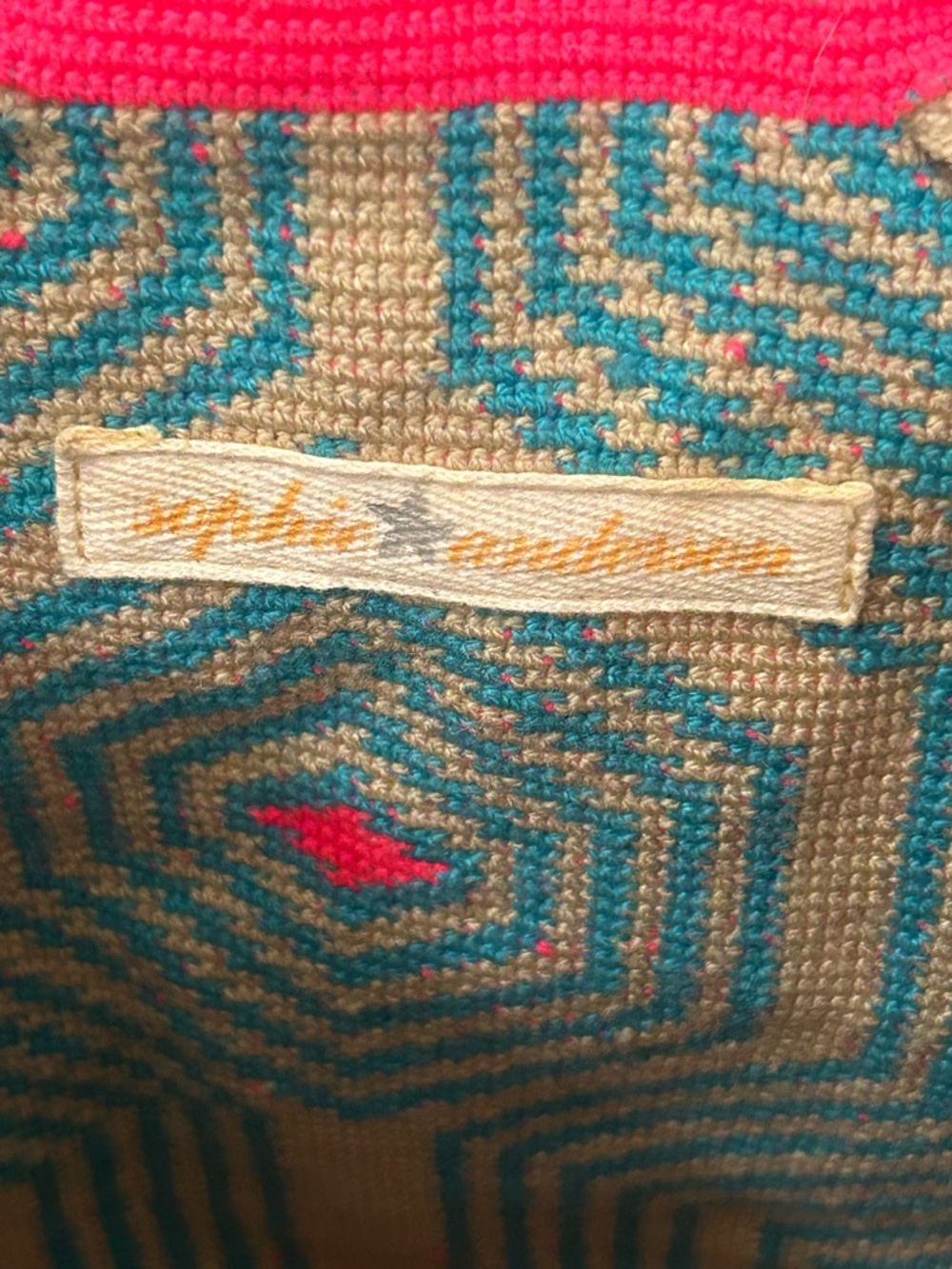 Sophie Anderson - Lilla Pom Pom Bucket Bag - Picture 3 of 12